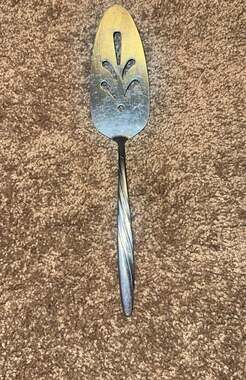 Vintage Castle Court Stainless Steel Pie/Cake Server Wheat Design